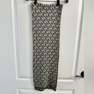 MK Scarf